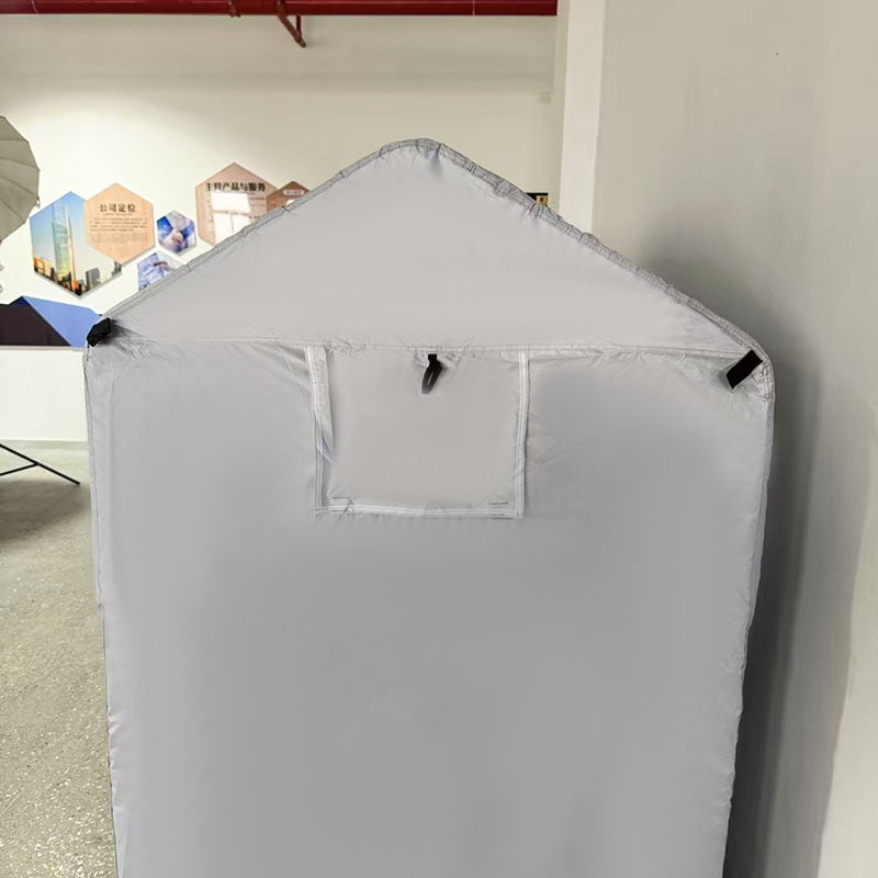 Foscadh Gluaisteán/Stórais Báistí agus Griandhíonach